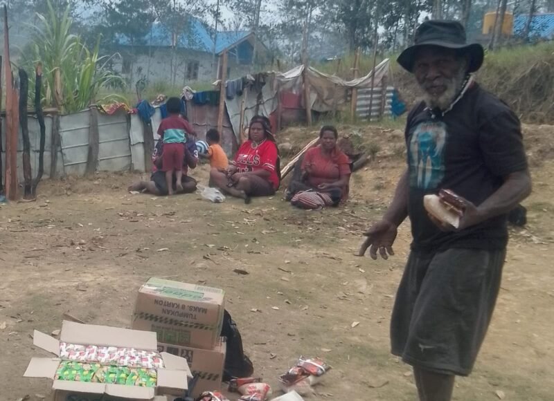 Kepala Suku Damal Kabupaten Puncak, Antenus Yolemal. (Foto: Istimewa)

