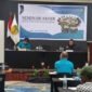 Foto bersama seminar akhir masterplan perkotaan Potowaiburu, Distrik Mimika Barat Jauh di Ballroom Hotel Horison Ultima, Kamis (22/10/2026), (Foto: Ahmad)
