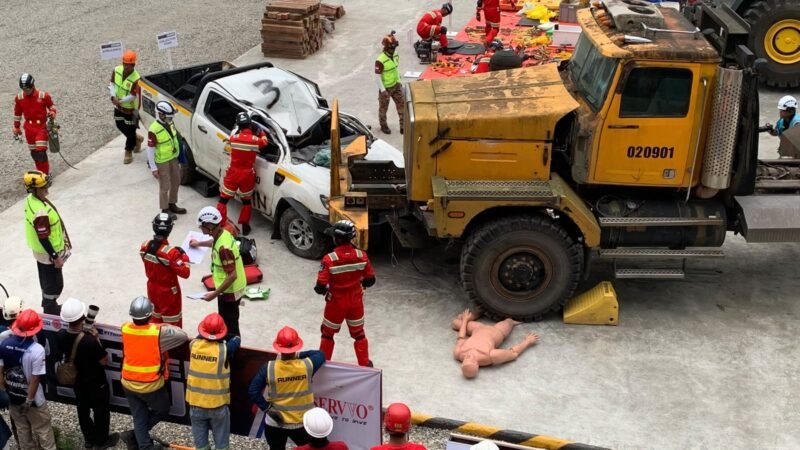 Suasana penyelenggaraan Indonesian Fire Rescue Competition (IFRC) ke-8 yang berlangsung di area Fireground Kuala Kencana, PT Freeport Indonesia. (Foto: Galeri Papua/Ahmad)