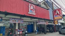 Gerai Alfamidi AP 54 Hinekombe di Distrik Sentani, Kabupaten Jayapura, Papua, Selasa, 13 Oktober 2026. Gerai ini tempat Salomina Masyandra Mebri bekerja sebelum diberhentikan. Galeripapua/Ikbal Asra